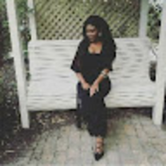 Meet your Posher, Joy - Picture 2 of 2